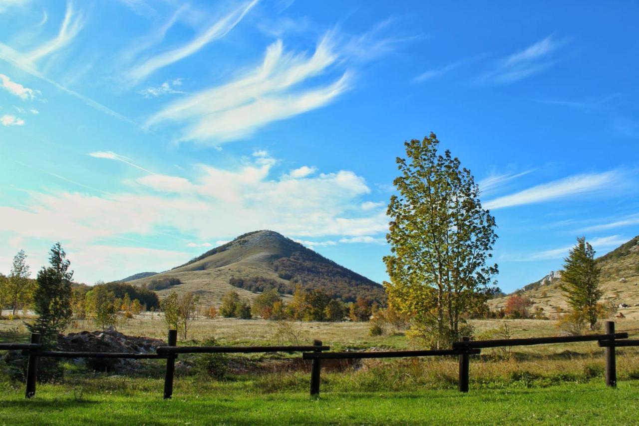 Kuca Za Odmor Sunny Lika Vila Gospić Exterior foto