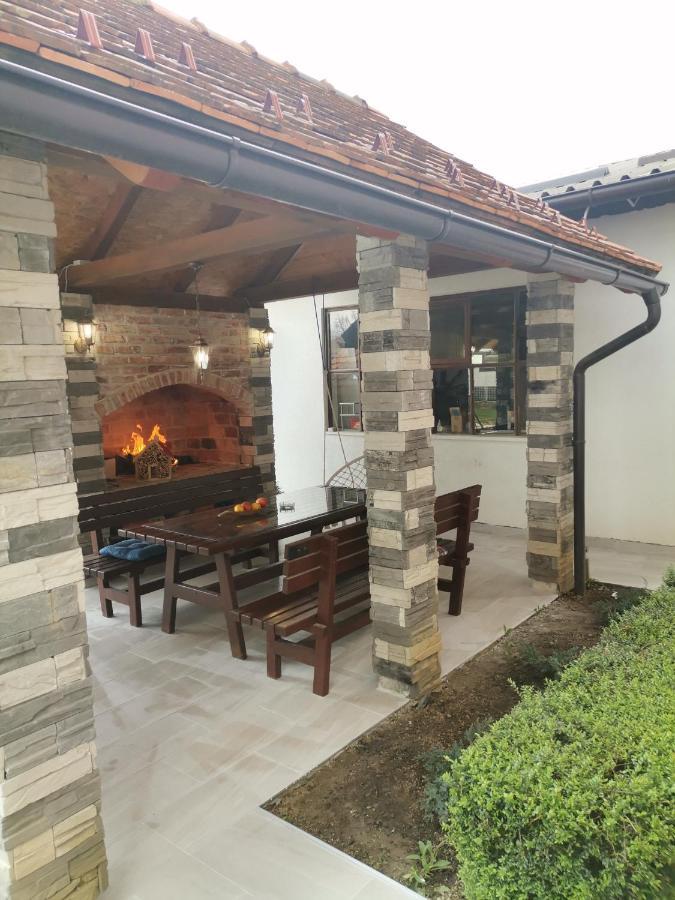 Apartman Sunny Lika Gospić Exterior foto