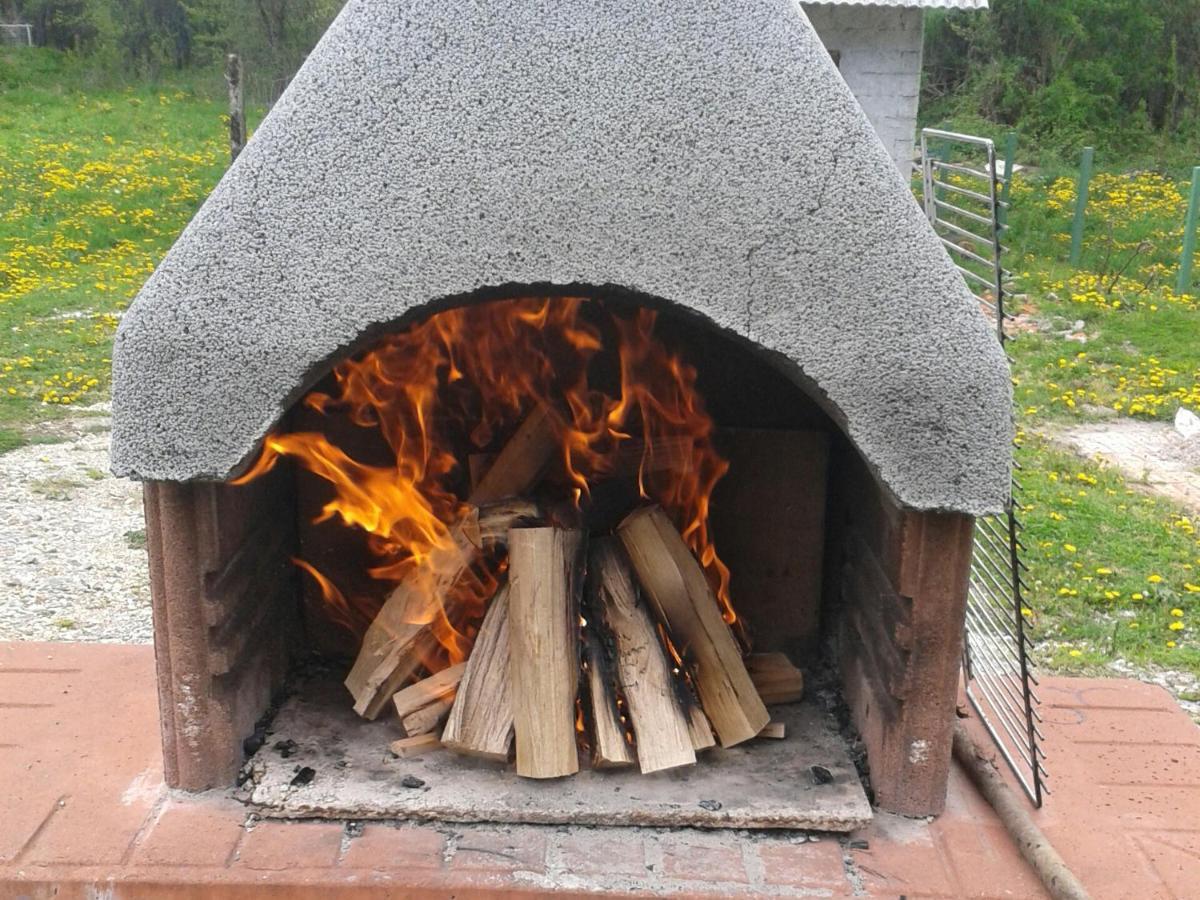 Kuca Za Odmor Sunny Lika Vila Gospić Exterior foto